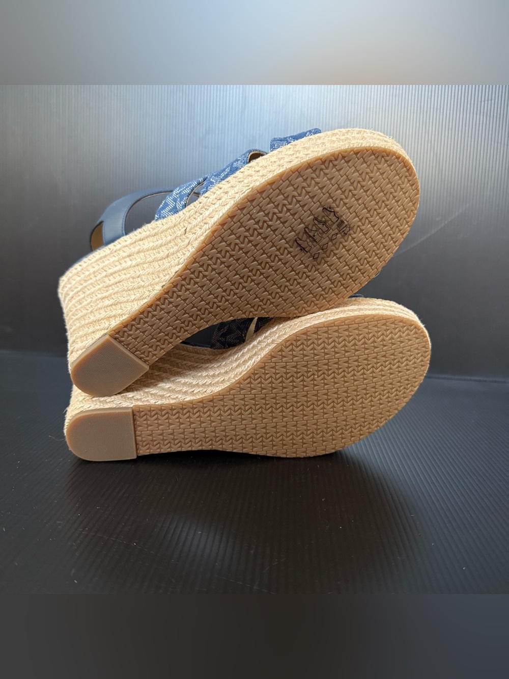 NIB Michael Kors Denim Jacquard Berkley Wedge Espadrille Sandal Women’s Size 10 - Picture 10 of 13
